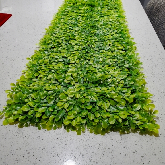 NEW Green Plants 🌿 Table Runner Mat Cover Indoors Outdoors Home Decor L👀K 🌱🌿 - Picture 3 of 12